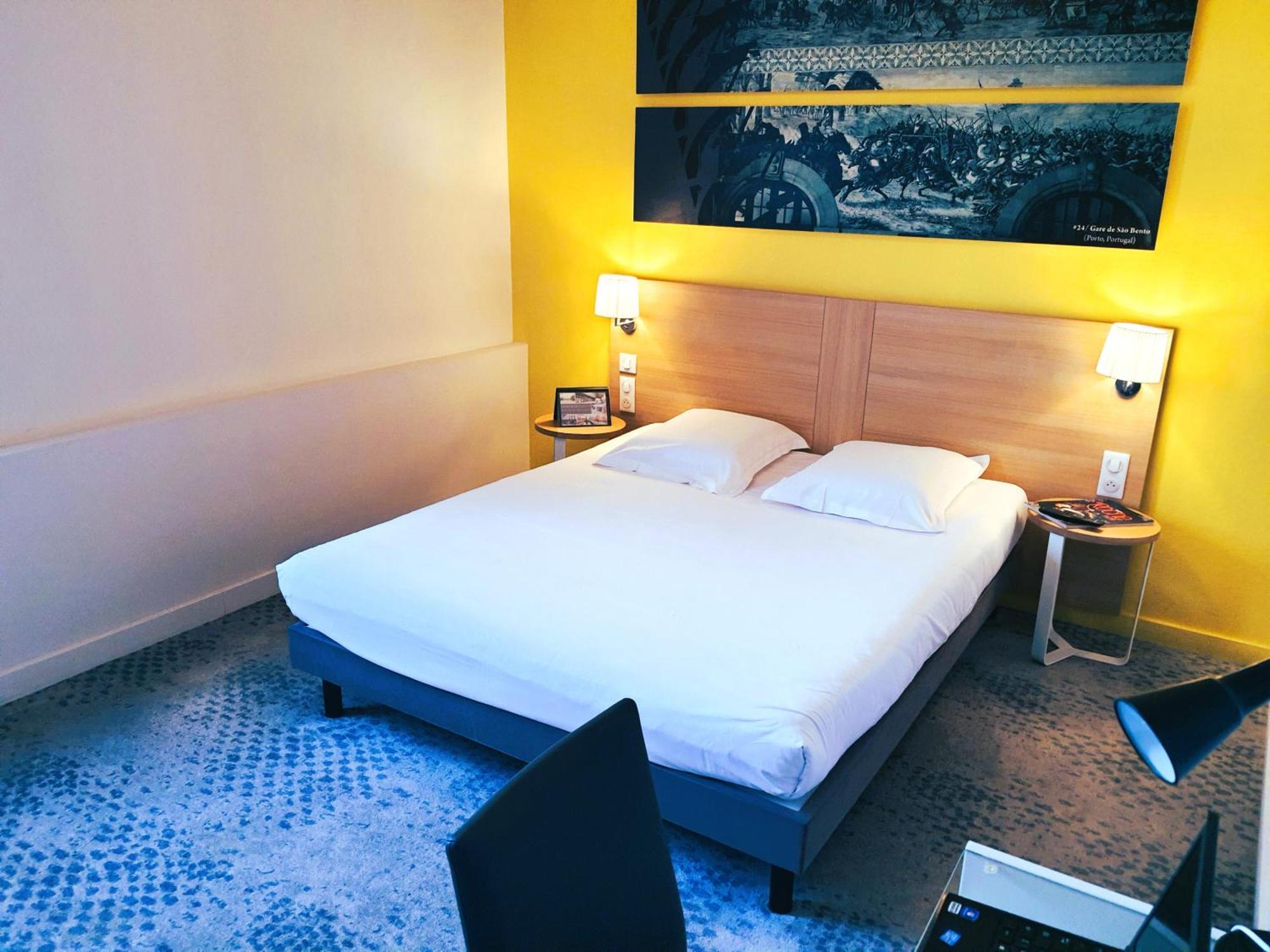 Hotel De La Gare - Restaurant Bistro Quai La Roche-sur-Yon Zewnętrze zdjęcie