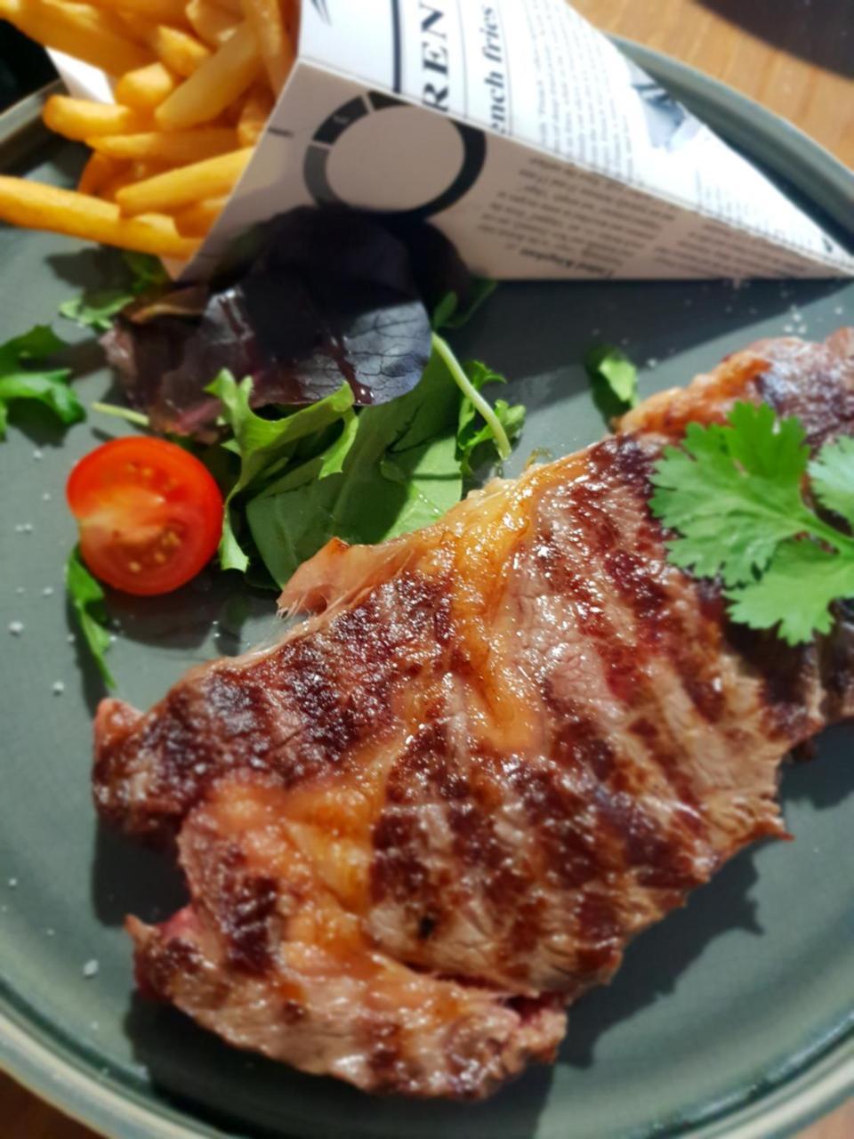 Hotel De La Gare - Restaurant Bistro Quai La Roche-sur-Yon Zewnętrze zdjęcie